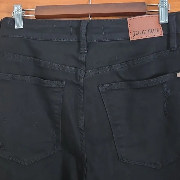 Judy Blue Black Distressed Skinny Jeans Raw Hem Size 14W - Picture 8 of 16